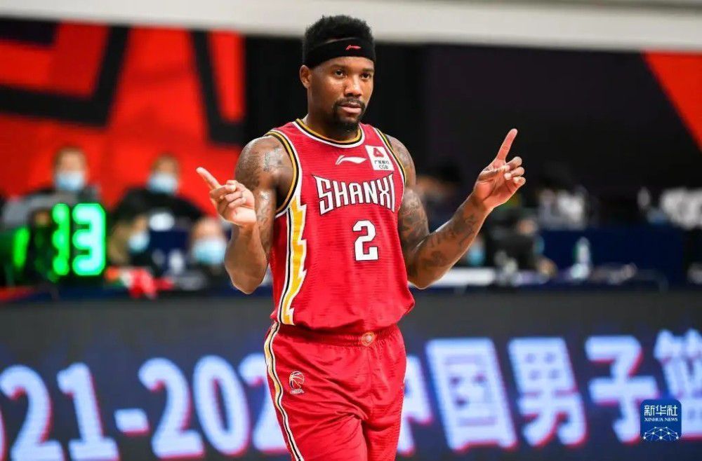 本赛季，23岁的博尼法斯为勒沃库森出场21场比赛，贡献14球7助。